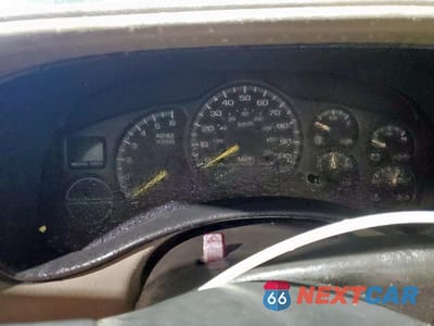 Zdjęcie 9 z 15 samochodu: 2000 GMC YUKON VIN:1GKEC13V7YJ175866 - miniatura