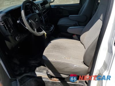 Zdjęcie 7 z 15 samochodu: 2014 GMC SAVANA G2500 VIN:1GTW7FCA7E1913594 - miniatura