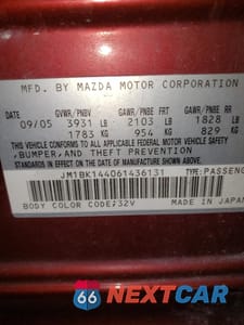 Zdjęcie 12 z 12 samochodu: 2006 MAZDA 3 HATCHBACK VIN:JM1BK144061436131 - miniatura