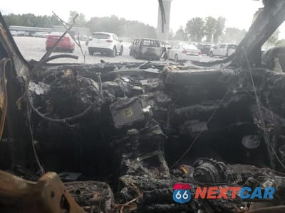 Zdjęcie 8 z 12 samochodu: 2016 KIA SORENTO EX VIN:5XYPHDA54GG141828 - miniatura