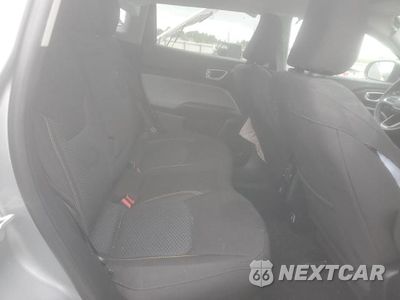Zdjęcie 11 z 13 samochodu: 2022 JEEP COMPASS SPORT VIN:3C4NJCAB5NT103316 - miniatura