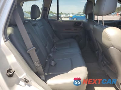 Zdjęcie 11 z 13 samochodu: 2001 HYUNDAI SANTA FE GLS VIN:KM8SC83D31U029432 - miniatura