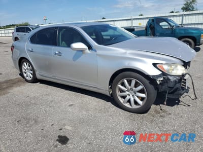 Czwarte zdjęcie samochodu z boku: 2007 LEXUS LS 460 VIN:JTHBL46FX75032386 - miniatura