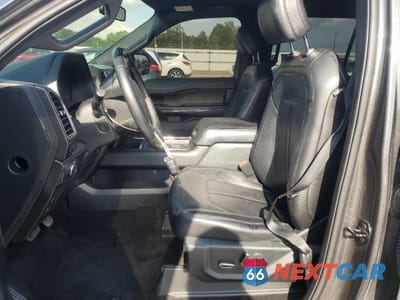 Zdjęcie 7 z 16 samochodu: 2019 FORD EXPEDITION LIMITED VIN:1FMJU1KT0KEA71626 - miniatura