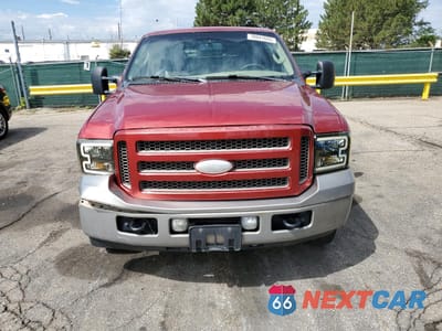 Piąte zdjęcie samochodu w środku: 2005 FORD EXCURSION EDDIE BAUER VIN:1FMSU45P35ED45569 - miniatura