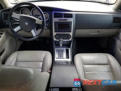 Zdjęcie 8 z 14 samochodu: 2006 DODGE MAGNUM R/T VIN:2D8GV57266H245329 - miniatura