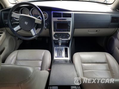 Zdjęcie 8 z 14 samochodu: 2006 DODGE MAGNUM R/T VIN:2D8GV57266H245329 - miniatura
