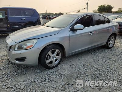 2013 VOLVO S60 T5 YV1612FH6D2186440 - główne zdjęcie licytacji z USA - miniatura