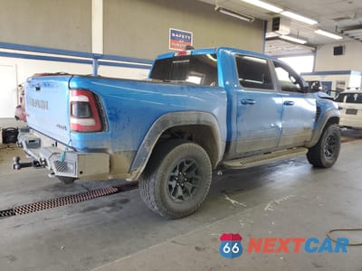 Trzecie zdjęcie samochodu z tyłu: 2022 RAM 1500 TRX VIN:1C6SRFU9XNN319062 - miniatura