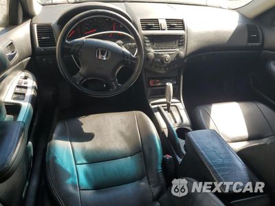 Zdjęcie 8 z 14 samochodu: 2003 HONDA ACCORD EX VIN:1HGCM66523A022203 - miniatura