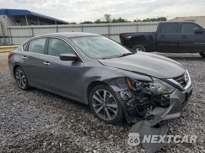 Czwarte zdjęcie samochodu z boku: 2016 NISSAN ALTIMA 2.5 VIN:1N4AL3AP2GC146892 - miniatura