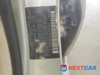 Zdjęcie 13 z 15 samochodu: 2006 HYUNDAI TUCSON GLS VIN:KM8JN72D16U304191 - miniatura