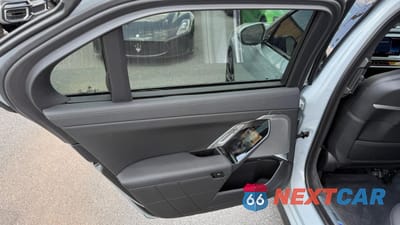 Drugie zdjęcie samochodu z przodu: 2023 BMW 740 I VIN:WBA23EH00PCM28450 - miniatura