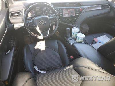Zdjęcie 8 z 12 samochodu: 2019 TOYOTA CAMRY L VIN:4T1B11HK3KU265360 - miniatura