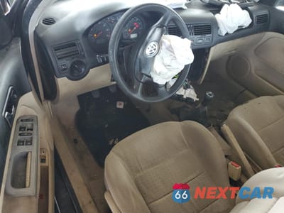 Zdjęcie 8 z 13 samochodu: 2000 VOLKSWAGEN JETTA GLS VIN:3VWSA29M7YM101890 - miniatura