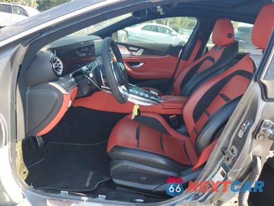 Zdjęcie 7 z 14 samochodu: 2019 MERCEDES-BENZ AMG GT 63 S VIN:WDD7X8KB1KA007016 - miniatura