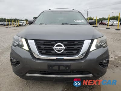 Piąte zdjęcie samochodu w środku: 2018 NISSAN PATHFINDER S VIN:5N1DR2MM9JC633754 - miniatura