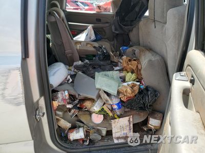 Zdjęcie 10 z 13 samochodu: 2005 CHEVROLET SUBURBAN C1500 VIN:3GNEC16Z25G278515 - miniatura