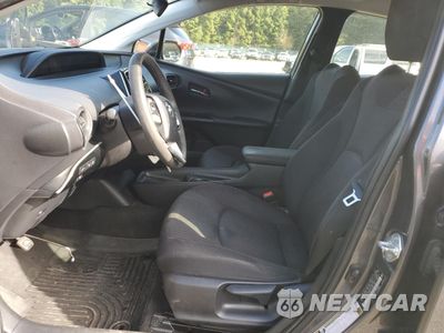 Zdjęcie 7 z 13 samochodu: 2018 TOYOTA PRIUS VIN:JTDKBRFU9J3061252 - miniatura