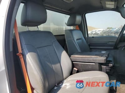 Zdjęcie 6 z 10 samochodu: 2013 FORD F350 SD - UTILITY TRUCK - PRIOR FLEET VIN:1FDRF3A62DEB92617 - miniatura