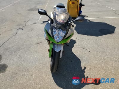Drugie zdjęcie samochodu z przodu: 2013 SUZUKI GSX-R750 VIN:JS1GR7MA4D2100011 - miniatura