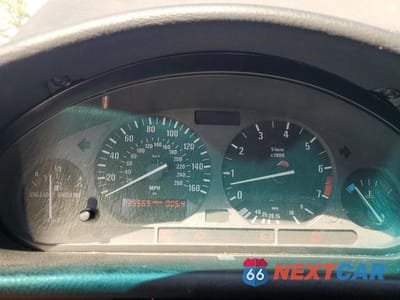 Zdjęcie 9 z 13 samochodu: 1994 BMW 325 IS VIN:WBABF3329REF45989 - miniatura