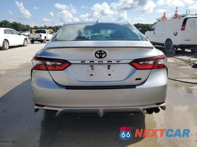 Zdjęcie 6 z 12 samochodu: 2024 TOYOTA CAMRY SE NIGHT SHADE VIN:4T1G11AK5RU905076 - miniatura