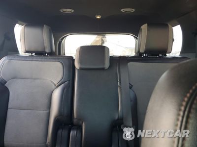 Zdjęcie 10 z 14 samochodu: 2017 FORD EXPLORER XLT VIN:1FM5K8D87HGA27435 - miniatura