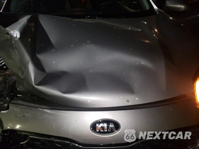 Zdjęcie 11 z 13 samochodu: 2022 KIA SPORTAGE LX VIN:KNDPM3AC7N7980421 - miniatura