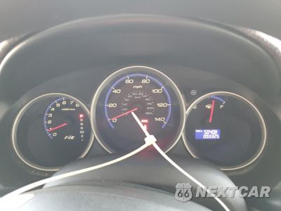 Zdjęcie 9 z 12 samochodu: 2007 HONDA FIT VIN:JHMGD38407S003392 - miniatura