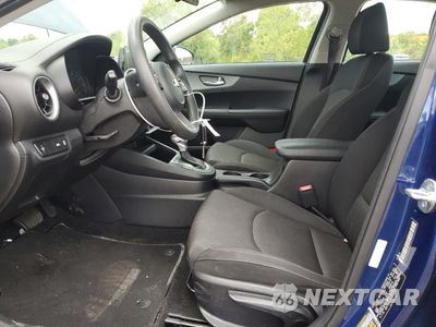 Zdjęcie 7 z 13 samochodu: 2019 KIA FORTE FE VIN:3KPF24AD8KE074306 - miniatura