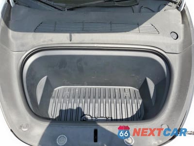 Zdjęcie 11 z 12 samochodu: 2024 TESLA MODEL Y VIN:7SAYGDEF6RA267029 - miniatura