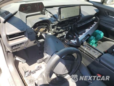 Zdjęcie 8 z 12 samochodu: 2024 TOYOTA PRIUS LE VIN:JTDACAAU7R3043703 - miniatura