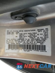 Zdjęcie 13 z 14 samochodu: 2001 TOYOTA SEQUOIA LIMITED VIN:5TDZT38A71S011217 - miniatura