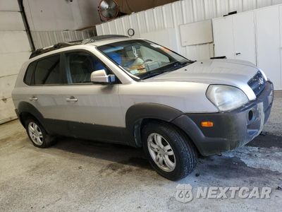 Czwarte zdjęcie samochodu z boku: 2006 HYUNDAI TUCSON GLS VIN:KM8JN12D26U350416 - miniatura