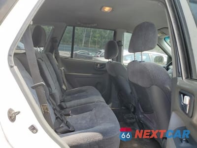 Zdjęcie 11 z 13 samochodu: 2003 HYUNDAI SANTA FE GLS VIN:KM8SC13D63U508602 - miniatura