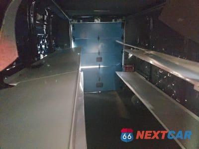 Zdjęcie 11 z 14 samochodu: 2025 RIVIAN EDV 700 VIN:7FCEHEB23SN029762 - miniatura