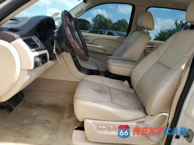 Zdjęcie 7 z 13 samochodu: 2007 CADILLAC ESCALADE ESV VIN:1GYFK66807R410432 - miniatura