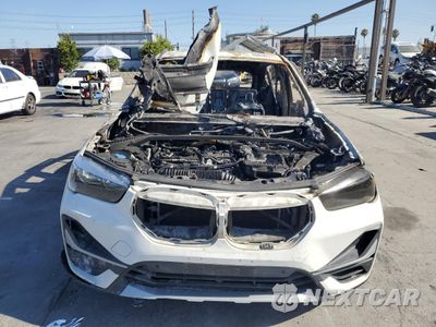 Piąte zdjęcie samochodu w środku: 2020 BMW X1 XDRIVE28I VIN:WBXJG9C00L5P92726 - miniatura