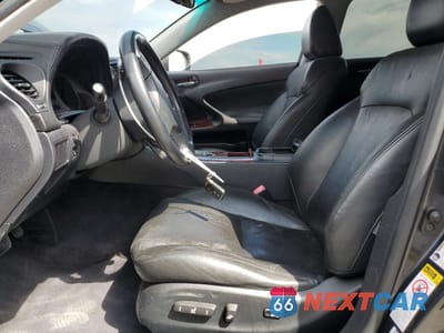 Zdjęcie 7 z 12 samochodu: 2007 LEXUS IS 250 VIN:JTHBK262175045807 - miniatura