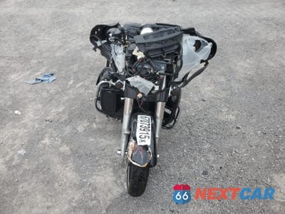Piąte zdjęcie samochodu w środku: 2015 HARLEY-DAVIDSON FLHXS STREET GLIDE SPECIAL VIN:1HD1KRM11FB688995 - miniatura