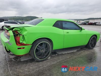 Trzecie zdjęcie samochodu z tyłu: 2010 DODGE CHALLENGER SE VIN:2B3CJ4DV7AH232746 - miniatura
