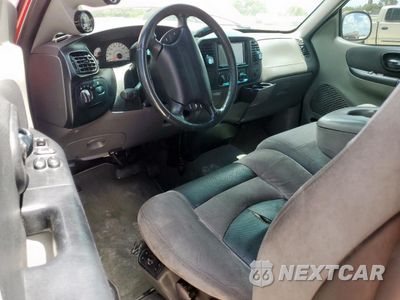 Zdjęcie 8 z 12 samochodu: 2003 FORD F150 SVT LIGHTNING VIN:2FTRF07313CA87359 - miniatura