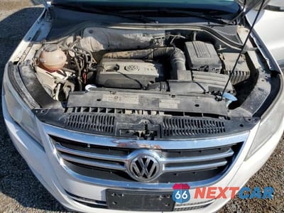 Zdjęcie 12 z 13 samochodu: 2011 VOLKSWAGEN TIGUAN S VIN:WVGBV7AX0BW569487 - miniatura