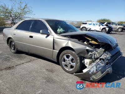 Czwarte zdjęcie samochodu z boku: 1998 LEXUS ES 300 VIN:JT8BF28G3W5028664 - miniatura