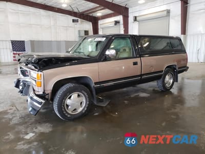 1994 GMC SIERRA K1500 1GTEK14KXRE537993 - główne zdjęcie licytacji z USA - miniatura