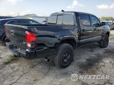 Trzecie zdjęcie samochodu z tyłu: 2021 TOYOTA TACOMA DOUBLE CAB VIN:3TMCZ5AN5MM399744 - miniatura