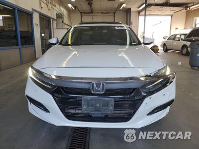 Piąte zdjęcie samochodu w środku: 2018 HONDA ACCORD TOURING VIN:1HGCV1F99JA042433 - miniatura