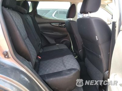Zdjęcie 11 z 15 samochodu: 2017 NISSAN ROGUE SPORT S VIN:JN1BJ1CR4HW102015 - miniatura