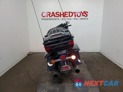 Czwarte zdjęcie samochodu z boku: 2013 HARLEY-DAVIDSON FLHTK ELECTRA GLIDE ULTRA LIMITED VIN:1HD1KEM16DB680817 - miniatura